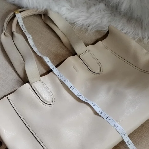 Coach Off-White Leather Tote - Picture 14 of 16